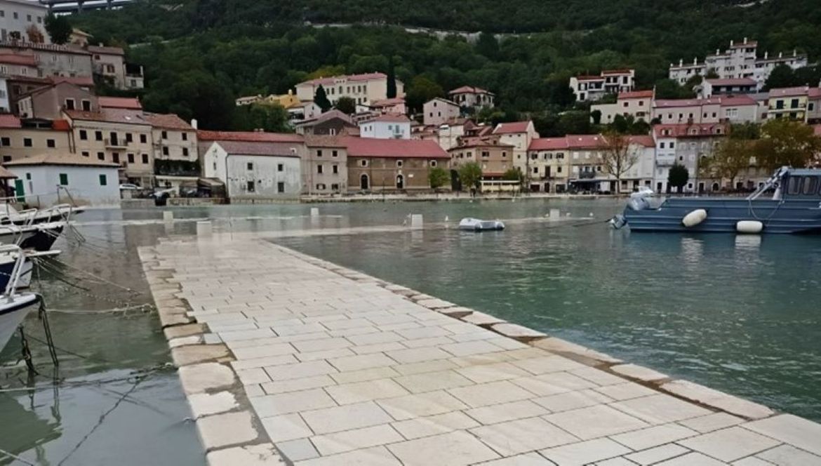 PMF objavio: "More je u Bakru za metar više od prosjeka!"