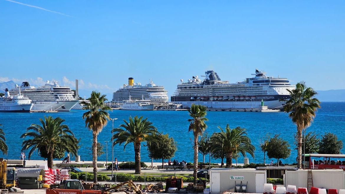 TRI KRUZERA U SPLITU Vlasnici suvenirnica se žale: "Nisu veliki potrošači"