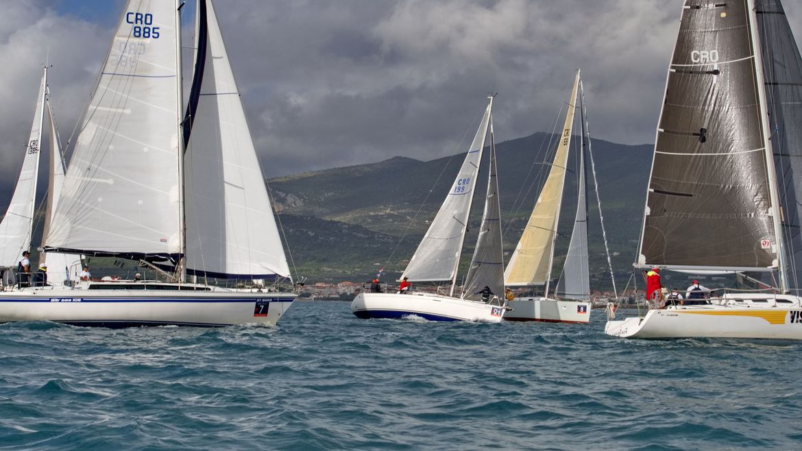 FOTO U Kaštelanskom zaljevu održana 16. regata KUKA