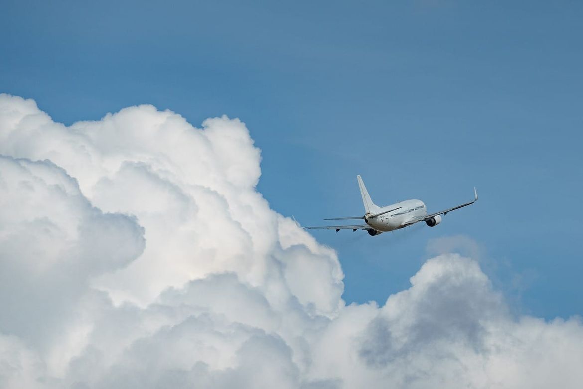 Više od 100 država prihvatilo smanjenje emisija iz avioprijevoza za 5% do 2030.