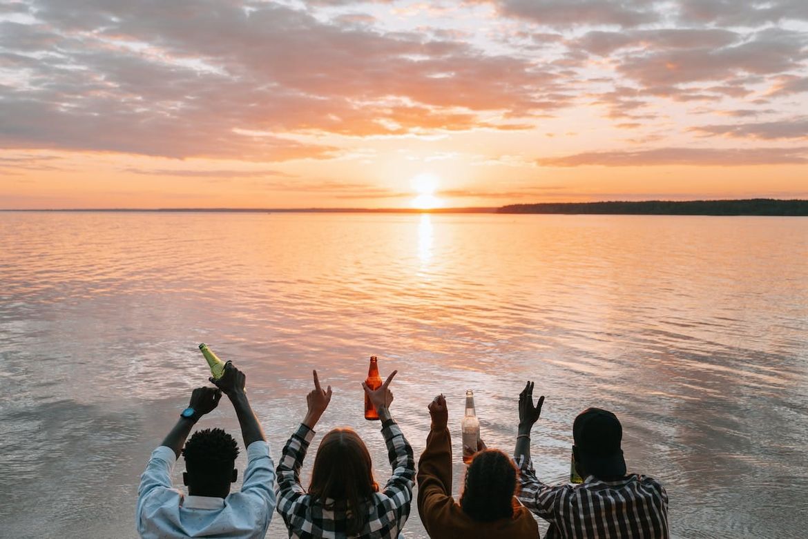 Zbog nudizma i zabrane alkohola na plažama, burna rasprava o pomorskom dobru u Puli
