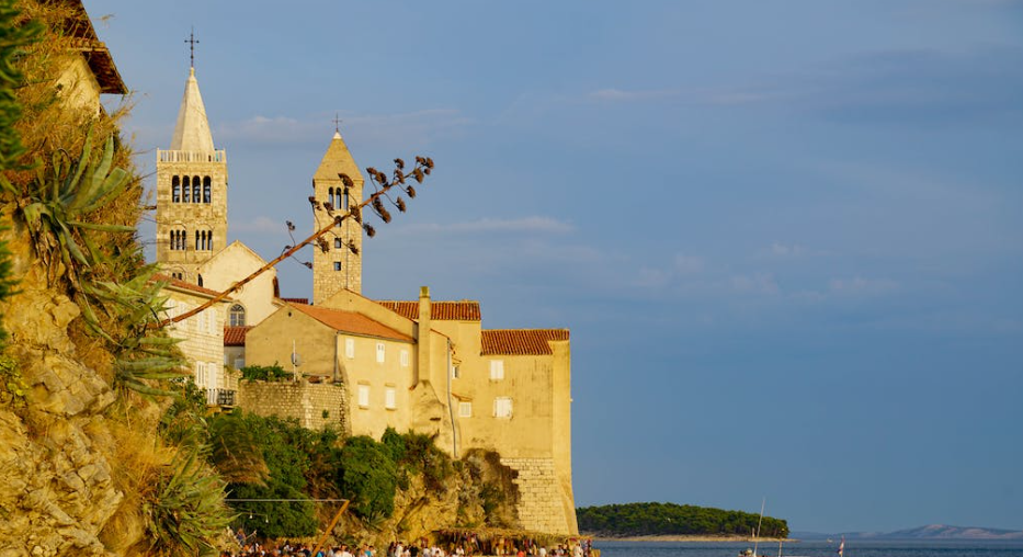 Na listi najljepših svjetskih otoka, među prvih 10, nalazi se i jedan naš otok! Saznajte koji!