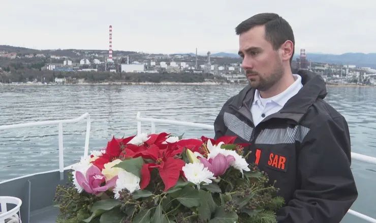 Spomen na članove posade broda "Dunav" iz flote Jugolinije