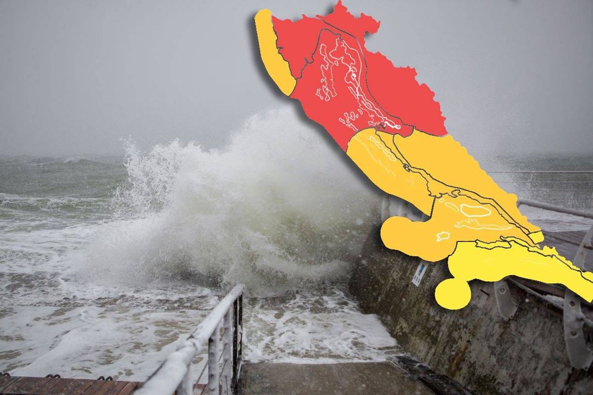 UPOZORENJE Naglo će zapuhati orkanska bura i pasti puno snijega - Crveni meteoalarm za Kvarner, Istru, Gorski Kotar i Podvelebitsko područje!