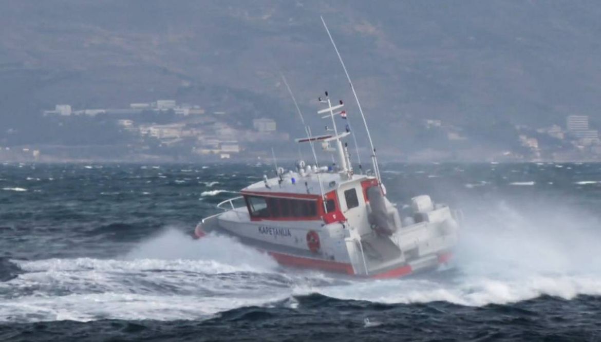 U nepuna tri mjeseca brzom brodicom s Brača prevezena 23 pacijenta