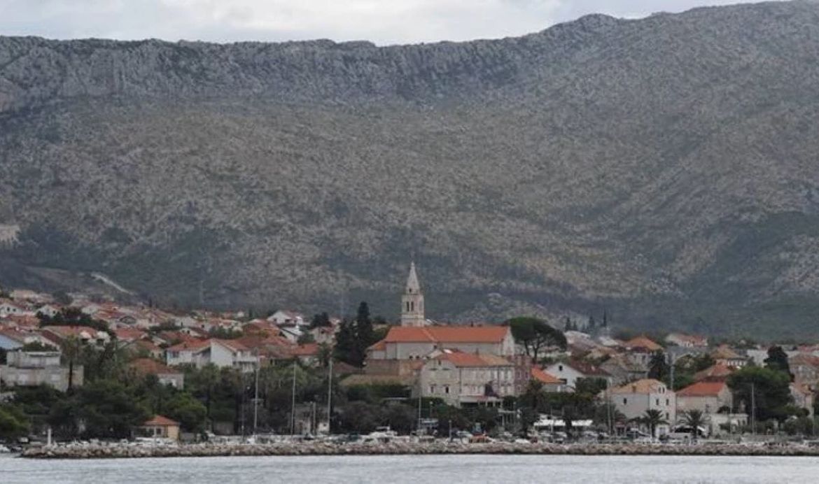 U Orebiću se traže turistički informatori