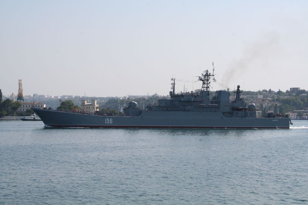 Ukrajinci pogodili dva velika ruska vojna broda