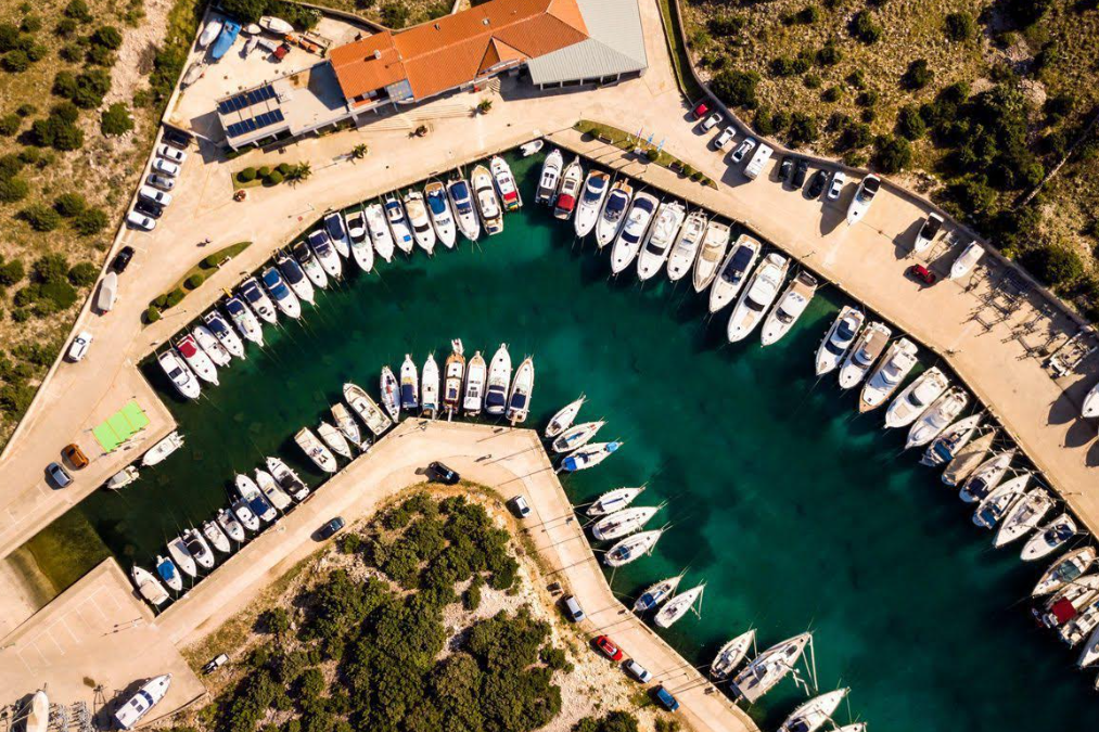 Akcija čišćenja podmorja u Šimunima na Pagu