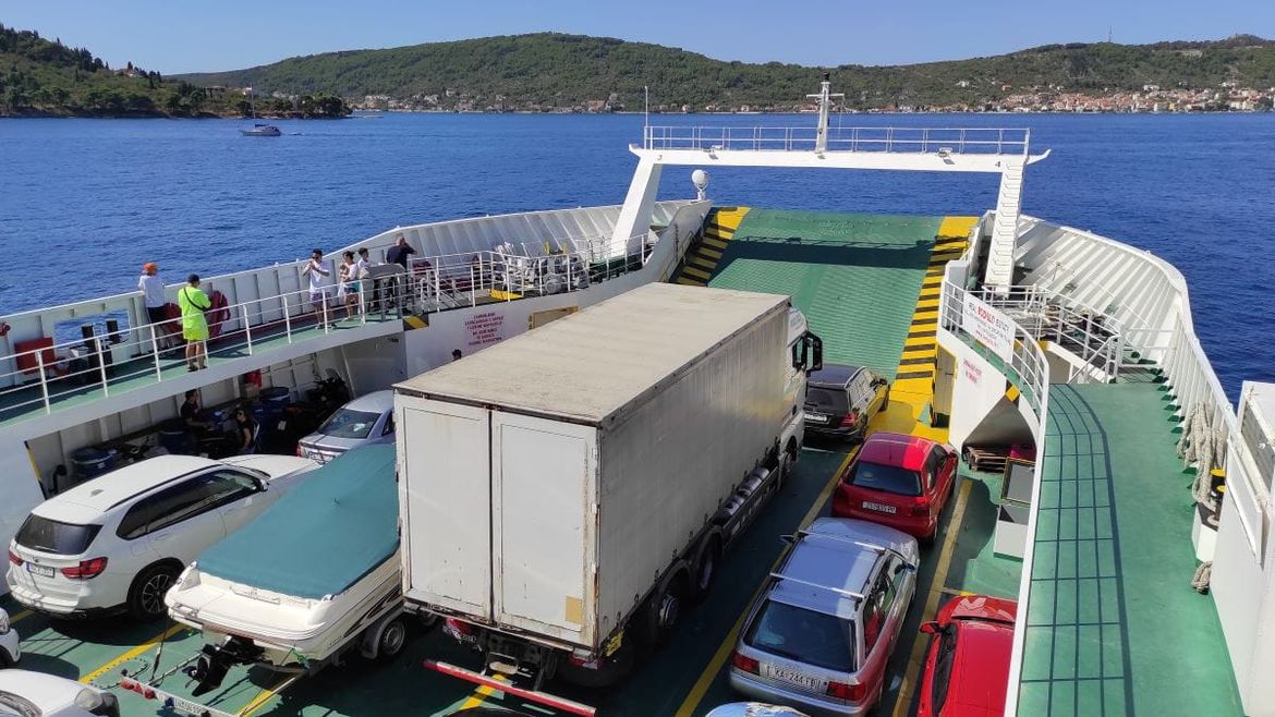 Agencija za obalni linijski promet: "Na dan izbora plovit će se kao radnim danom!"