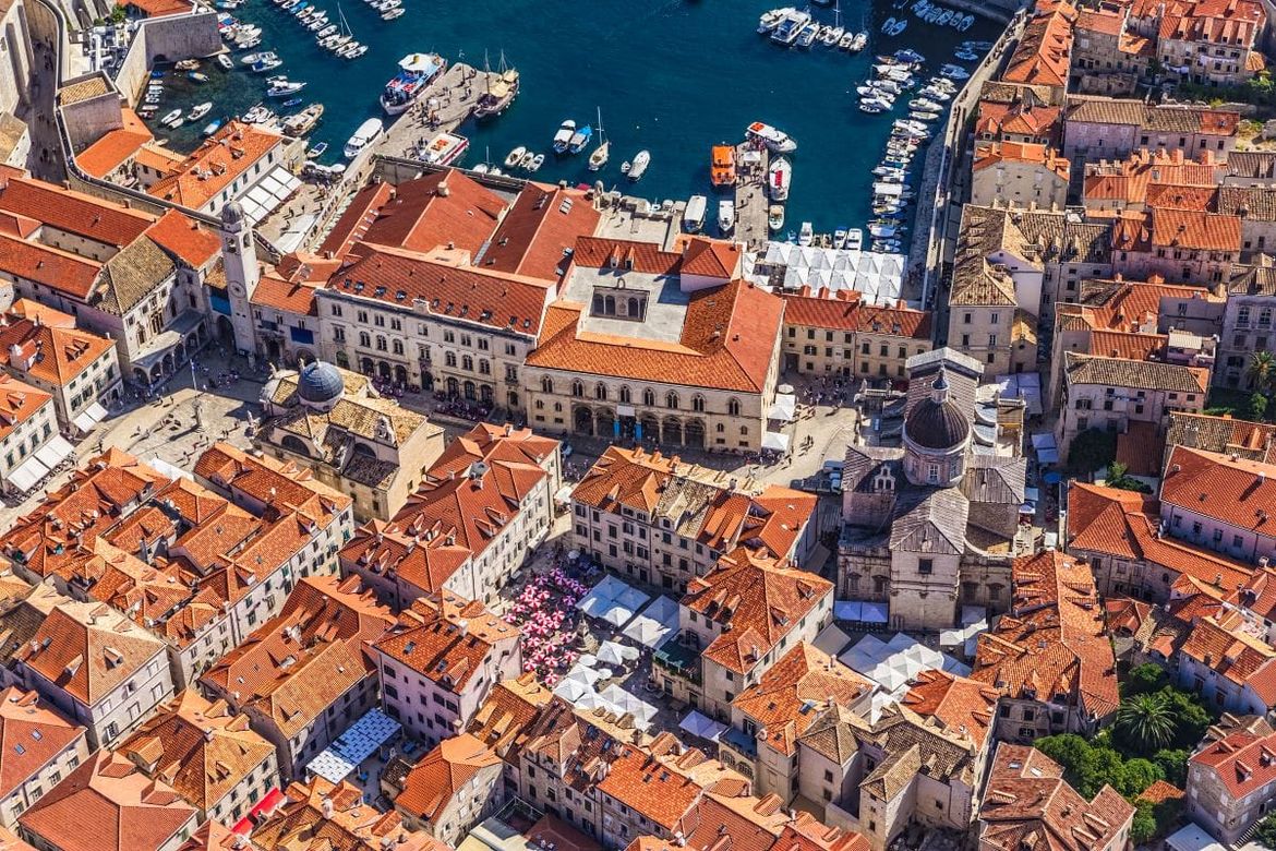Usvojena odluka o rješavanju problema prevelikog prometnog opterećenja oko povijesne jezgre Dubrovnika
