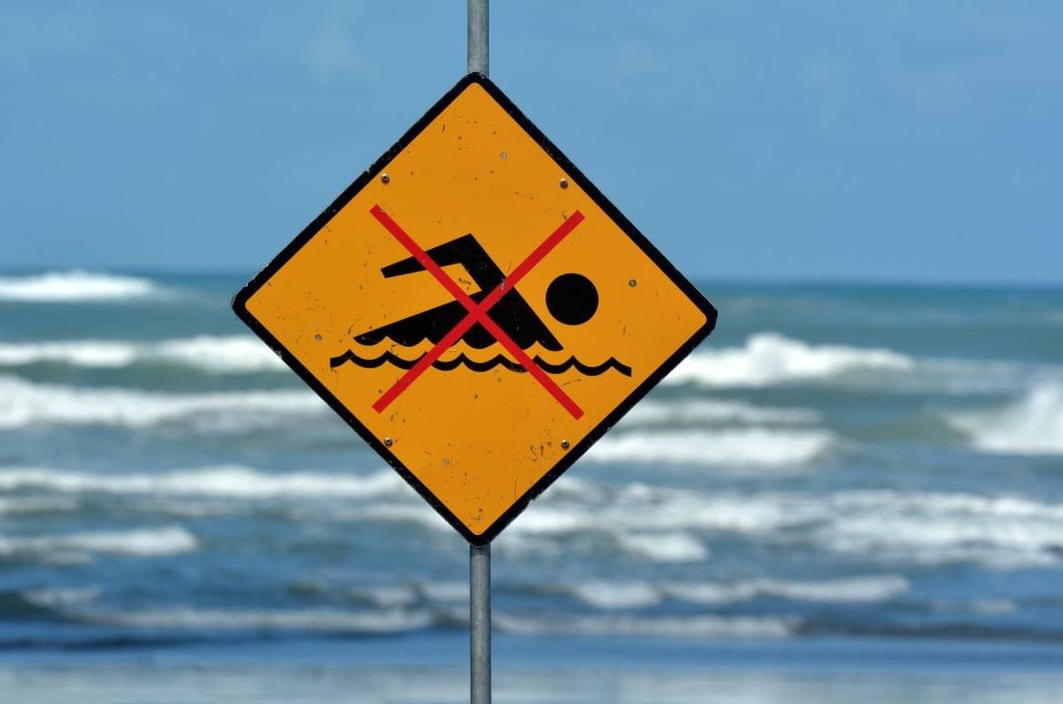 ZATVORENE DVIJE PLAŽE Morski psi u jednom danu napali tri osobe