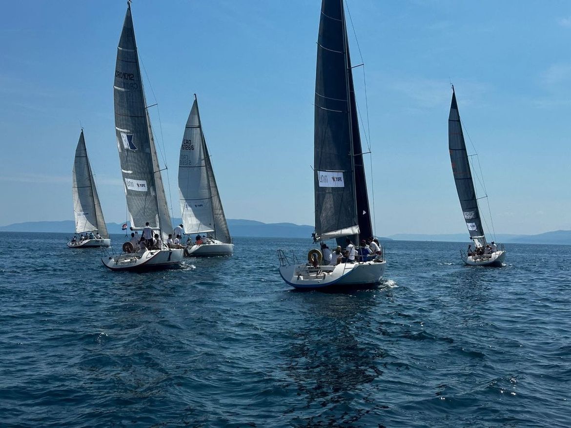 Prvog dana Studentske Fiumanke odjedreno pet regata
