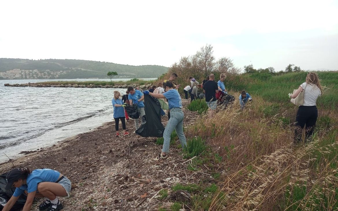 Volonteri s plaže u ornitološkom rezervatu kod Trogira uklonili 180 kg otpada