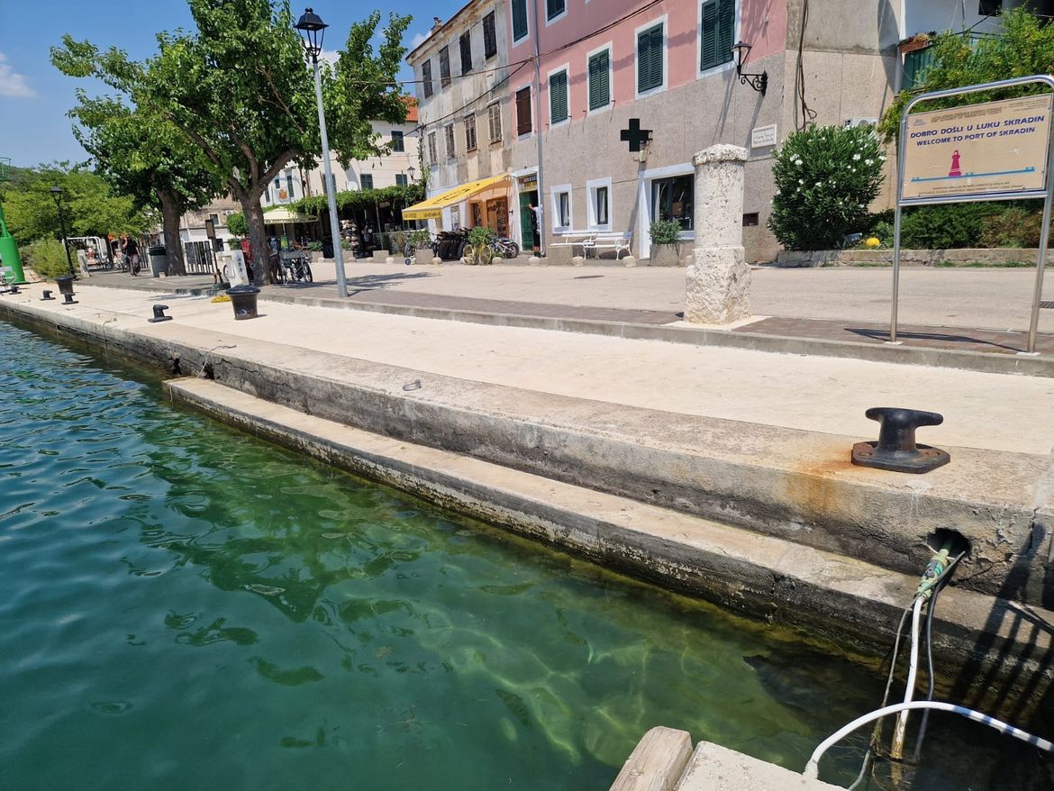 Završeni radova na sanaciji obalnog pojasa lučkog područja Skradin
