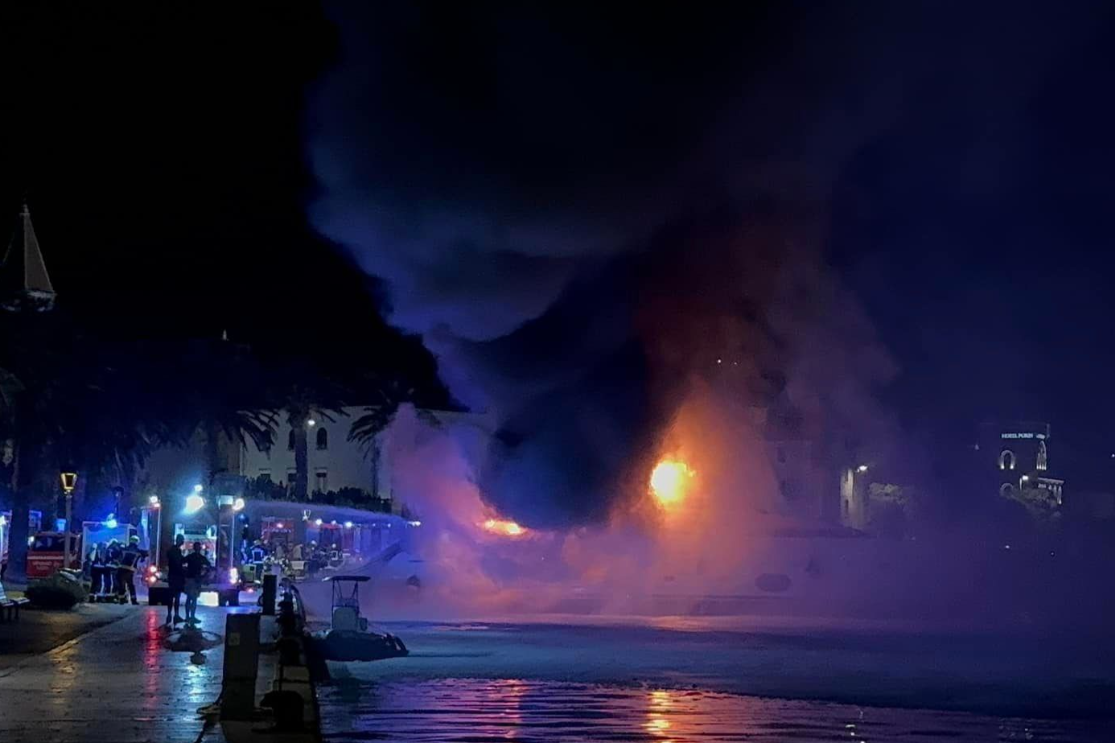 NEDOSTATAK INFRASTRUKTURE Makarska nema vatrogasni brod niti jednog jedinog hidranta na rivi!