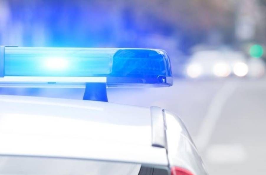 DAN RANIJE IZAŠAO IZ ZATVORA Muškarac u Splitu nožem opljačkao turističku agenciju pa brzo uhićen!