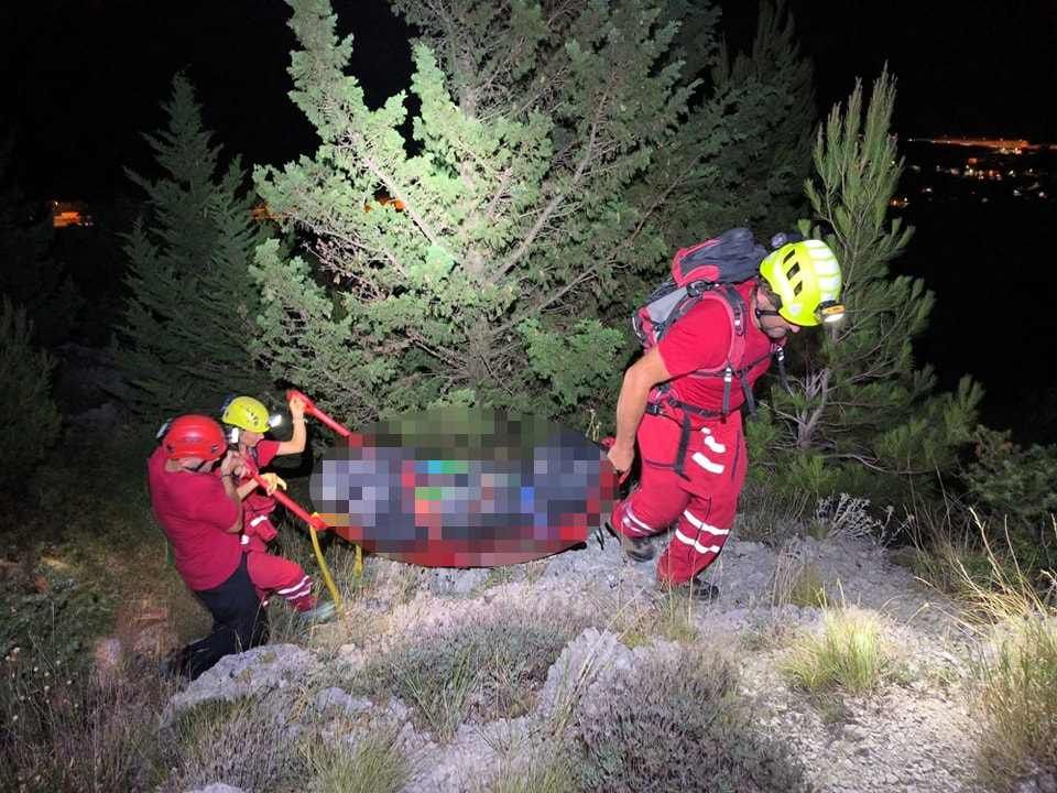 Na Klisu pronađeno tijelo, HGSS-ovci ga transportirali mrtvozorniku u Split