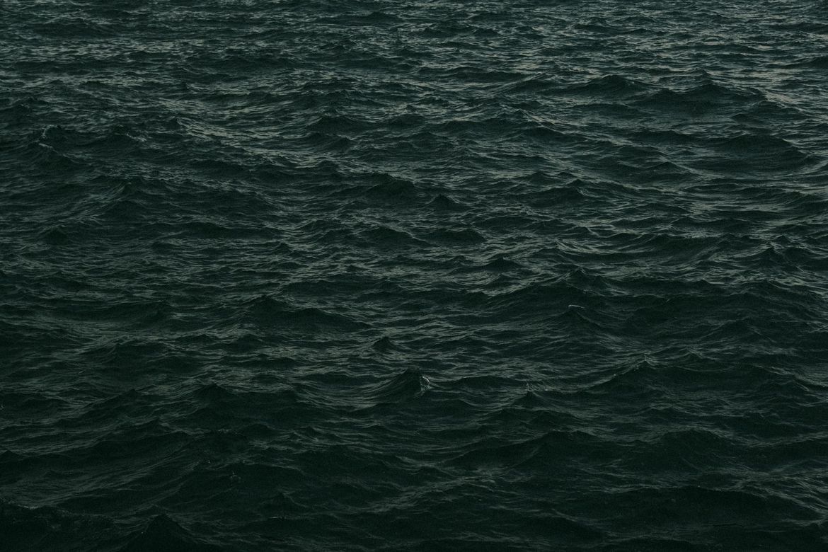 Mornar pao s broda u mračne duboke vode istočnog Mediterana!