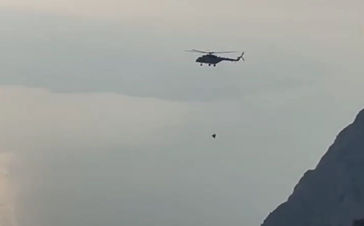 HGSS iz Makarske spasio paraglajdera - Pogledajte snimku!