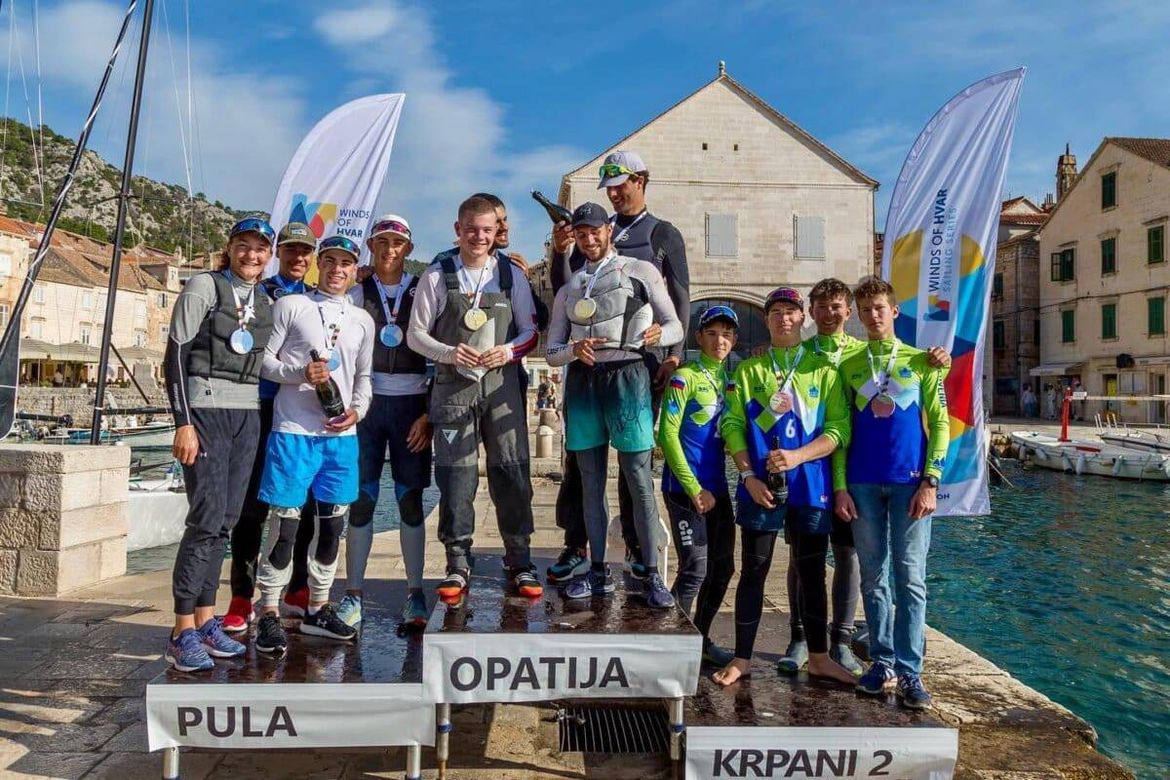 Mlade nade jedrenja pokazale što znaju na Hvaru
