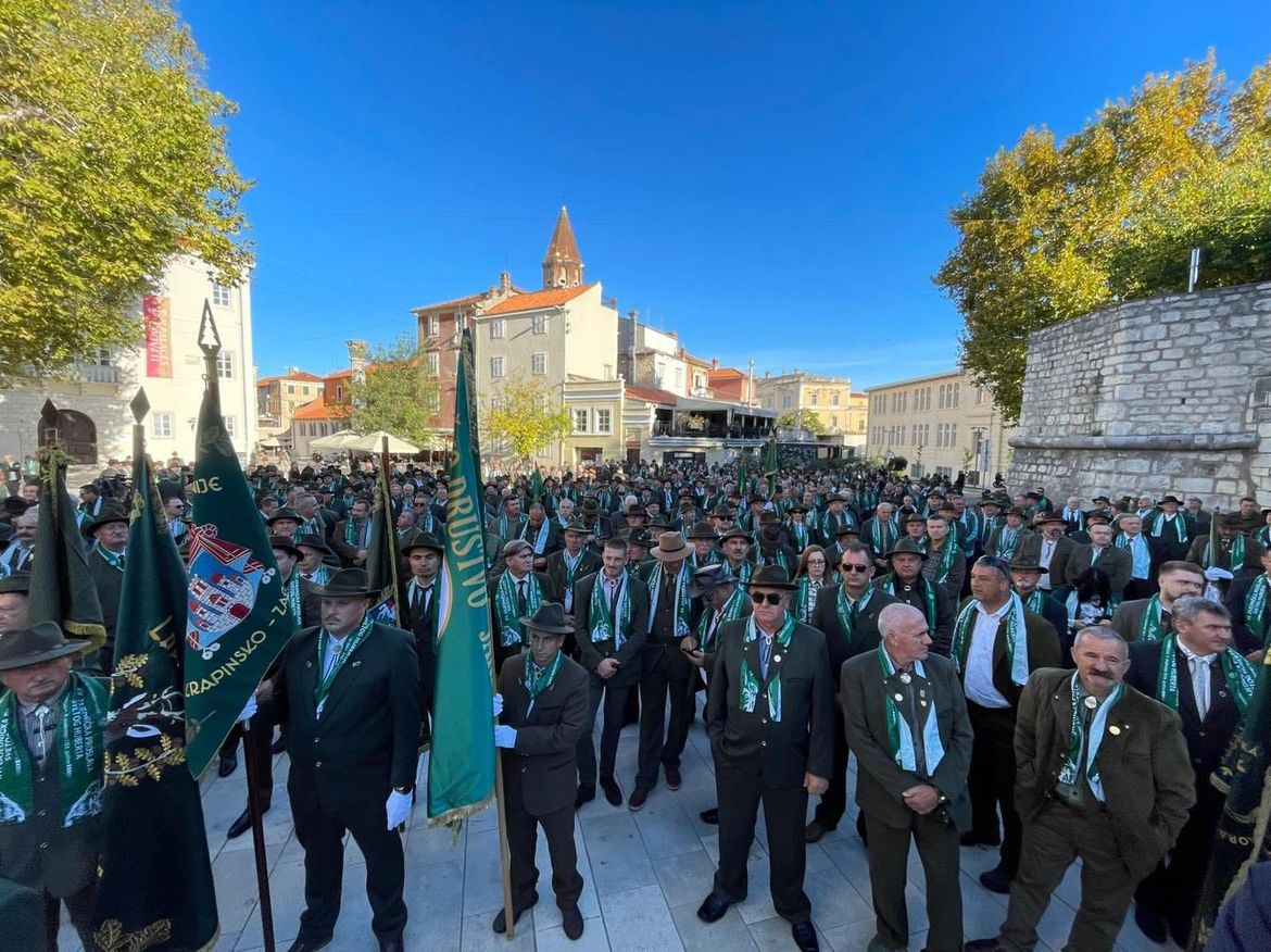 Lovci u središtu Zadra slavili svog zaštitnika!