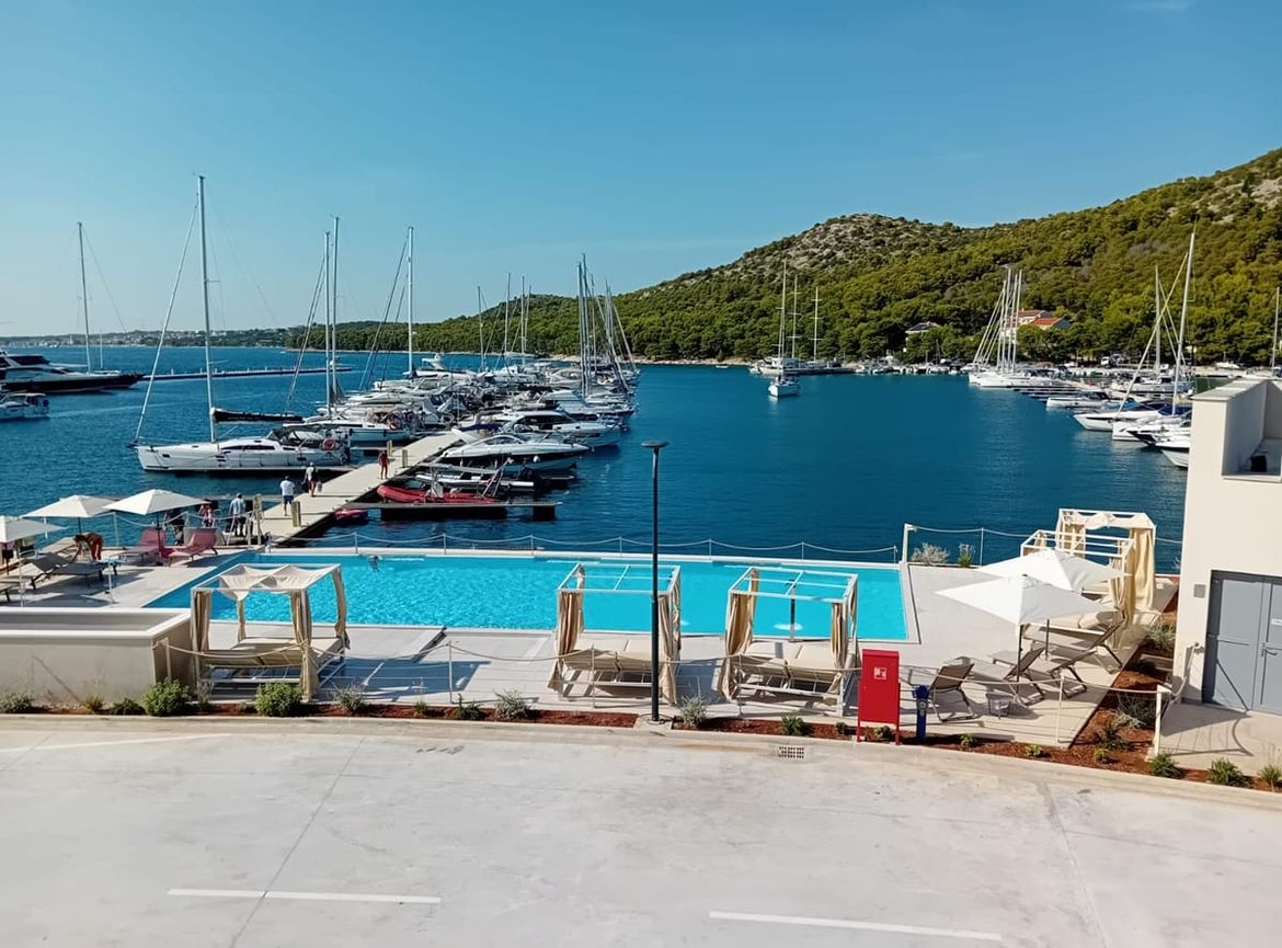 Marina u Dragama prva je na zadarskom području s pet sidara i šesta s najvećom kategorijom u Hrvatskoj
