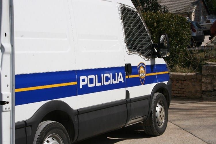 Nastavlja se opasan trend! U Poreču vozio pijan i bez vozačke dozvole