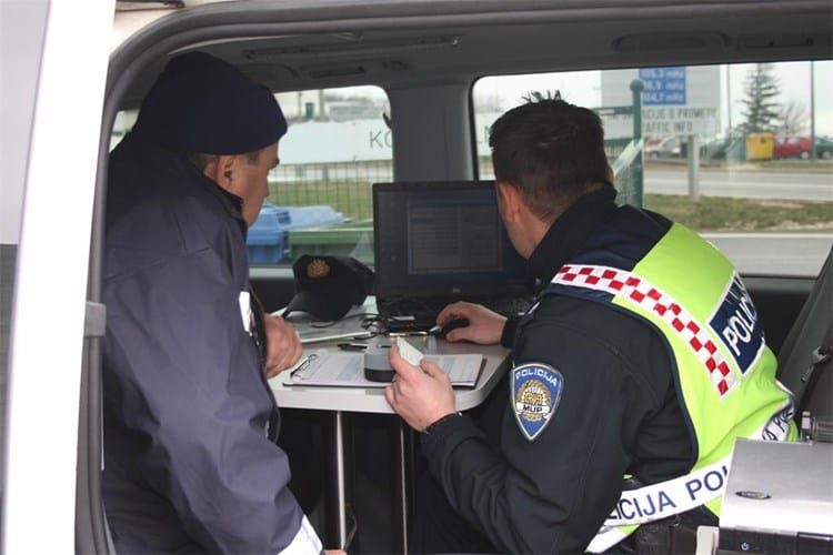 Policijska akcija kontrole prometa u Poreču!
