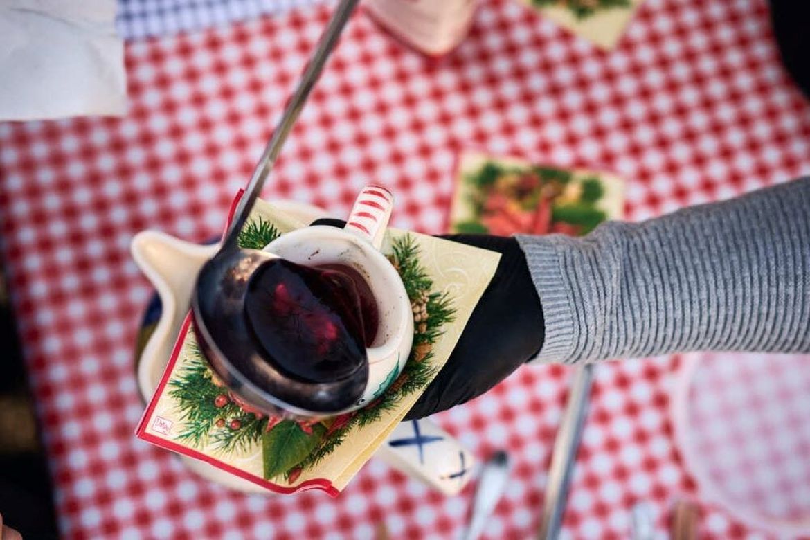 FOTO "Čuvari istrijanskih užanci" u Poreču pripremili najbolju istarsku supu