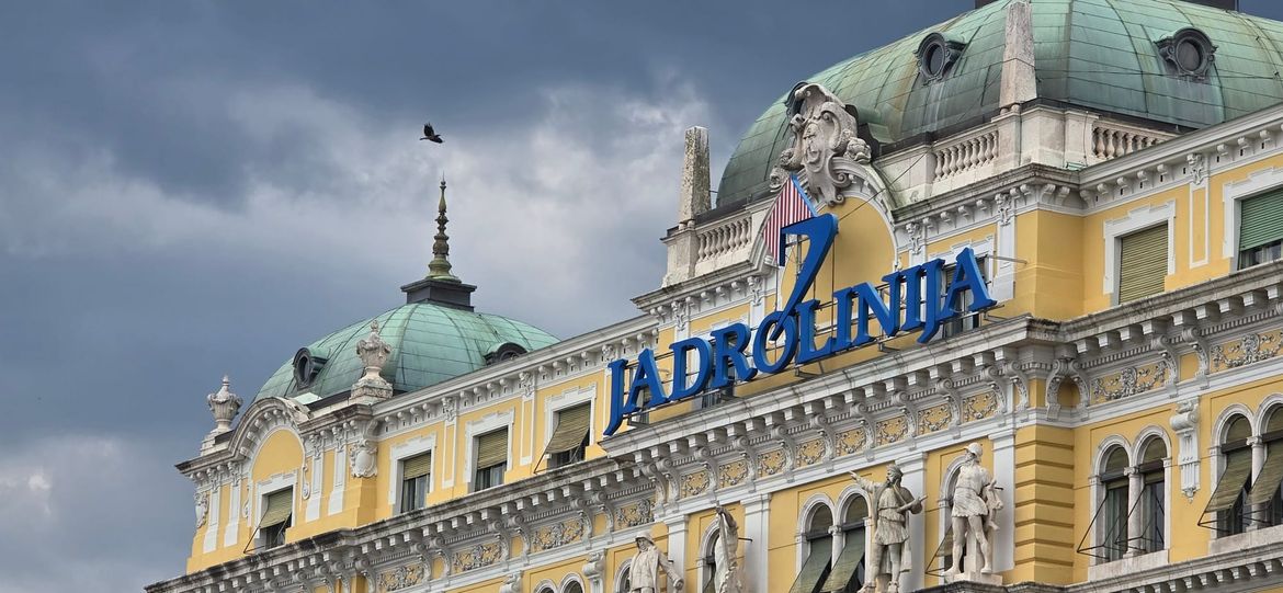 Vlada smijenila cijelu Upravu Jadrolinije!