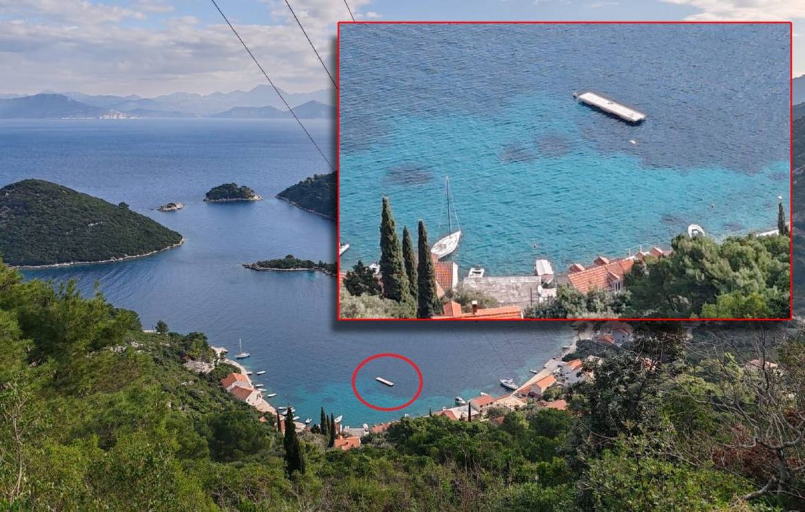 Netko godinu dana drži neoznačen ponton nasred mljetske uvale i nitko o tome 'ništa ne zna'? Načelnik: "Ovo je definitivno ilegalno!"
