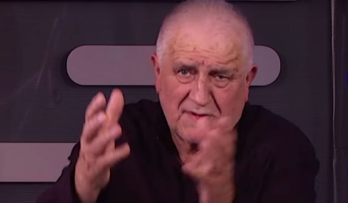 Dubrovački okupator pomorskog dobra nam nakon objave pravomoćne sudske Presude poručio preko drugih novina: "Morsko i kopneno.hr neka jedu govna!"