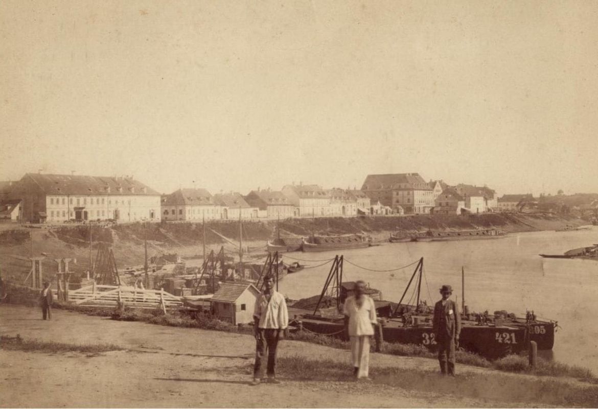 U Splitu izložba o brodarskoj baštini Siska na starim razglednicama i fotografijama