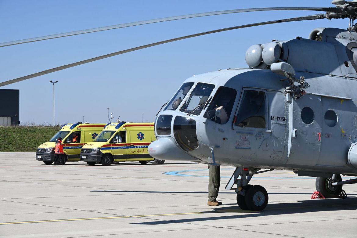 Helikopter HRZ-a prevezao životno ugroženo dijete iz Dubrovnika u Split
