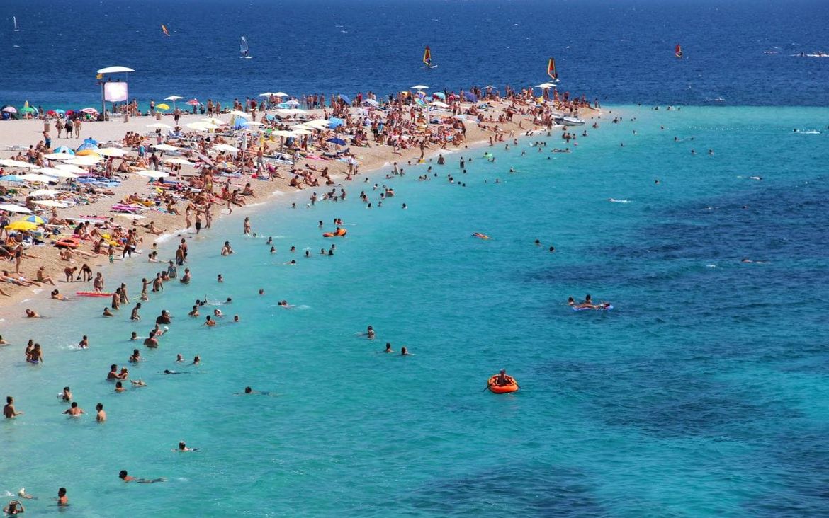 Nekomercijalni smještaj bilježi pad u broju turista i noćenja