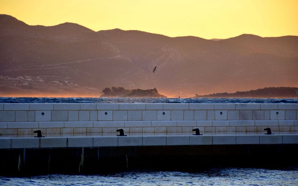 Zbog jake i olujne bure, žuti meteoalarm na Jadranu