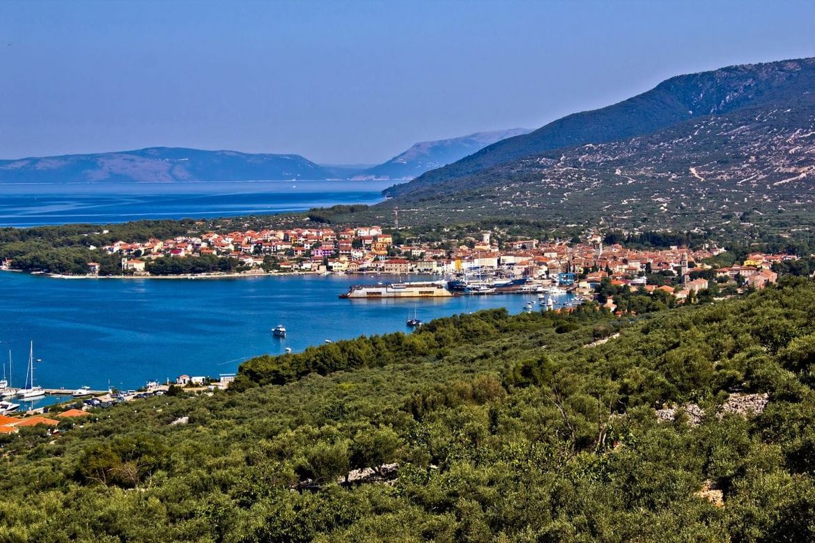 Pretežno sunčano i toplo uz moguće neverine