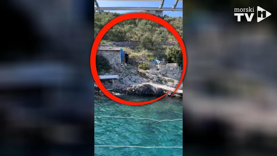 OBJAVLJUJEMO SNIMKU Muškarac koji je kamenovao nautičare, zaprijetio našem novinaru: "Objaviš li ovo, ubit ću te sto posto!"