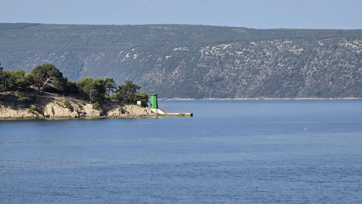 Nedjelja na Jadranu pretežno sunčana, često i vruća, ali na sjeveru i nestabilna