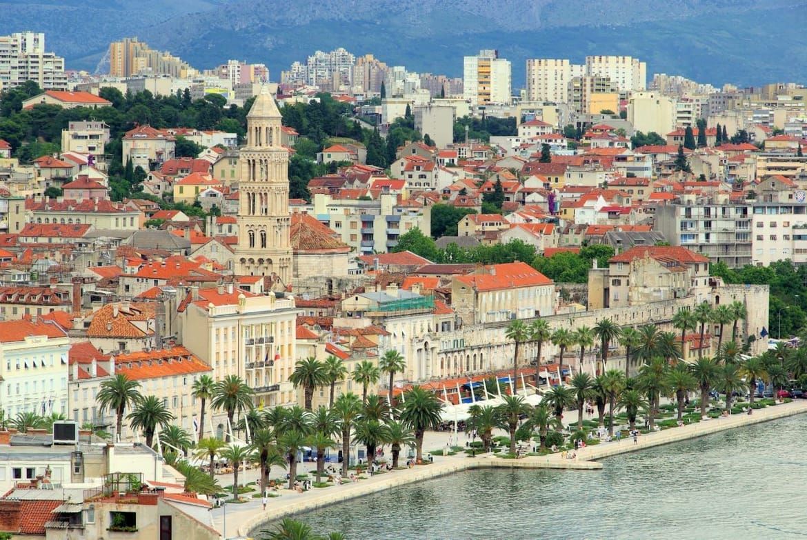 Nova akcija USKOK-a po Splitu i Zagrebu zbog korupcije - Dostavljali podatke o registracijskim tablicama osobama iz krim miljea!