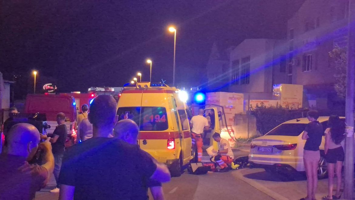 Jedan vatrogasac ozlijeđen, drugome pozlilo tijekom gašenja požara u Zadru