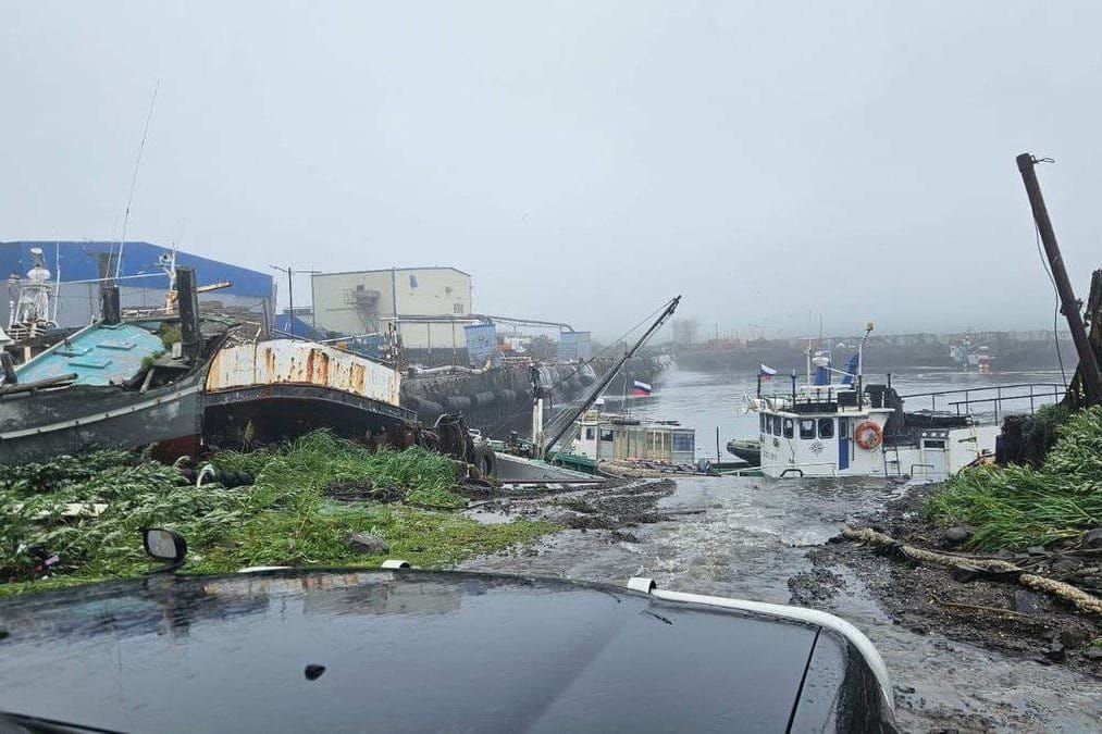 Ruski grad potopljen, valovi u Japanu rastu, a  Kina ukinula upozorenje na tsunami!