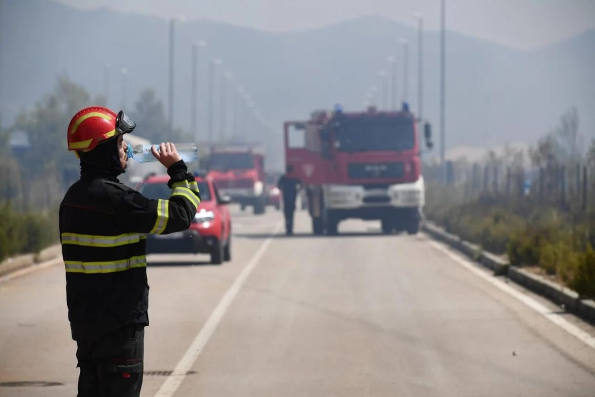 KAZNENA PRIJAVA PROTIV 47-GODIŠNJEG VODIČANINA Požar izazvan uslijed nestručnog rukovanja litionskim baterijama!