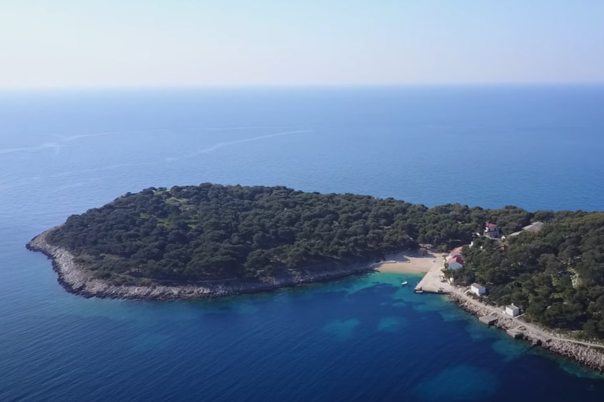 Otok kojeg je Vlada uvrstila u popis nekretnina od strateške važnosti u potpunosti je opljačkan