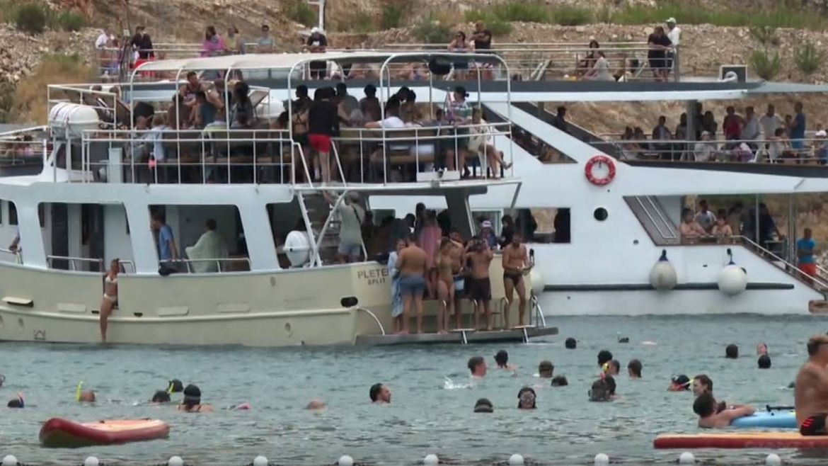Šoltani prvi ustaju protiv divljaštva brodara: "Usidre brod i otvore restoran, gomila turista se kupa posvuda, uzmu svoj profit i idu na drugo mjesto, a za sobom ostavljaju uništeno dno i fekalije!"