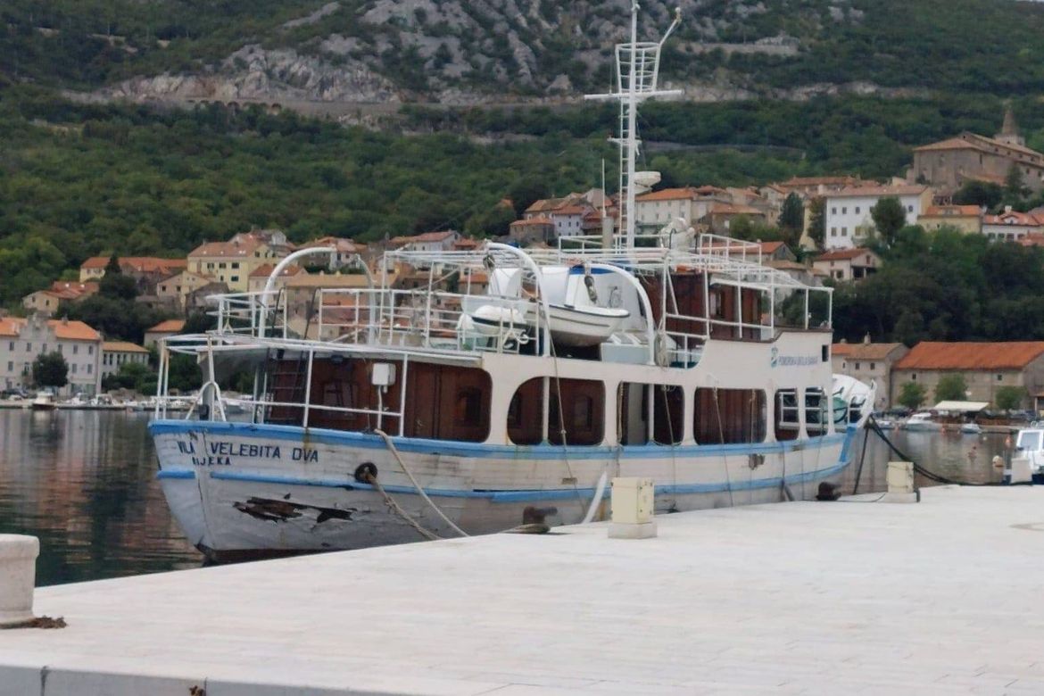 Kupac odustao od školskog broda "Vila Velebita Dva"
