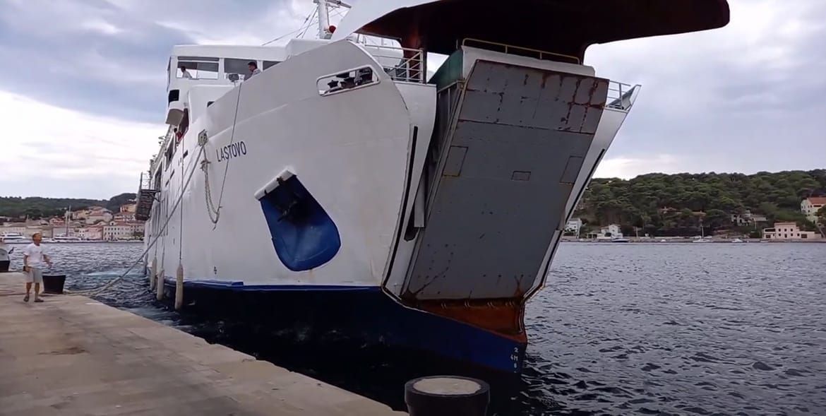 Žestoke reakcije na optužnicu pomorcima Jadrolinije: "Lakrdija! Za Lastovo tuže one koji nisu krivi"