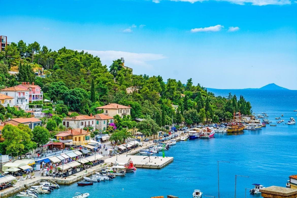 Teško ozlijeđen Makedonac u turističkom objektu u Rapcu