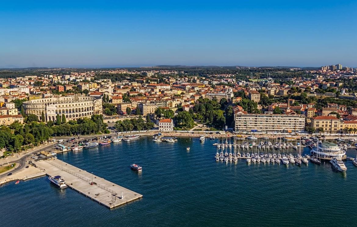 PULA Počinje rekonstrukcija lukobrana: "Nadamo se da će ovaj projekt dovršiti ono što Austrougarska nije napravila do kraja"