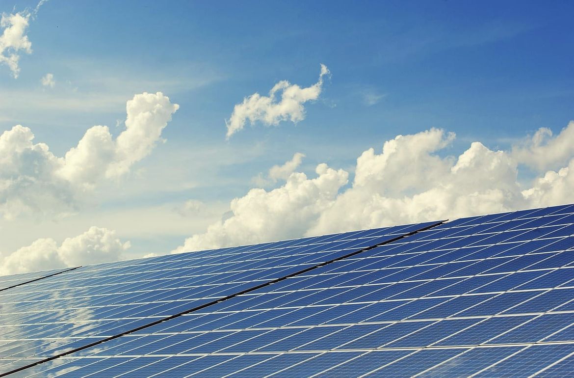 U Splitu je s radom krenula prva dalmatinska solarna elektrana na stambenoj zgradi